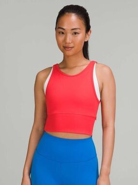 NWT Lululemon Power Pivot Tank Top *Everlux
Carnation Red